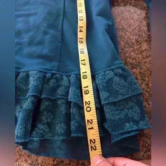 Forever 21 dark blue teal? ruffle edges and sleeves sweater Large - Picture 7 of 8